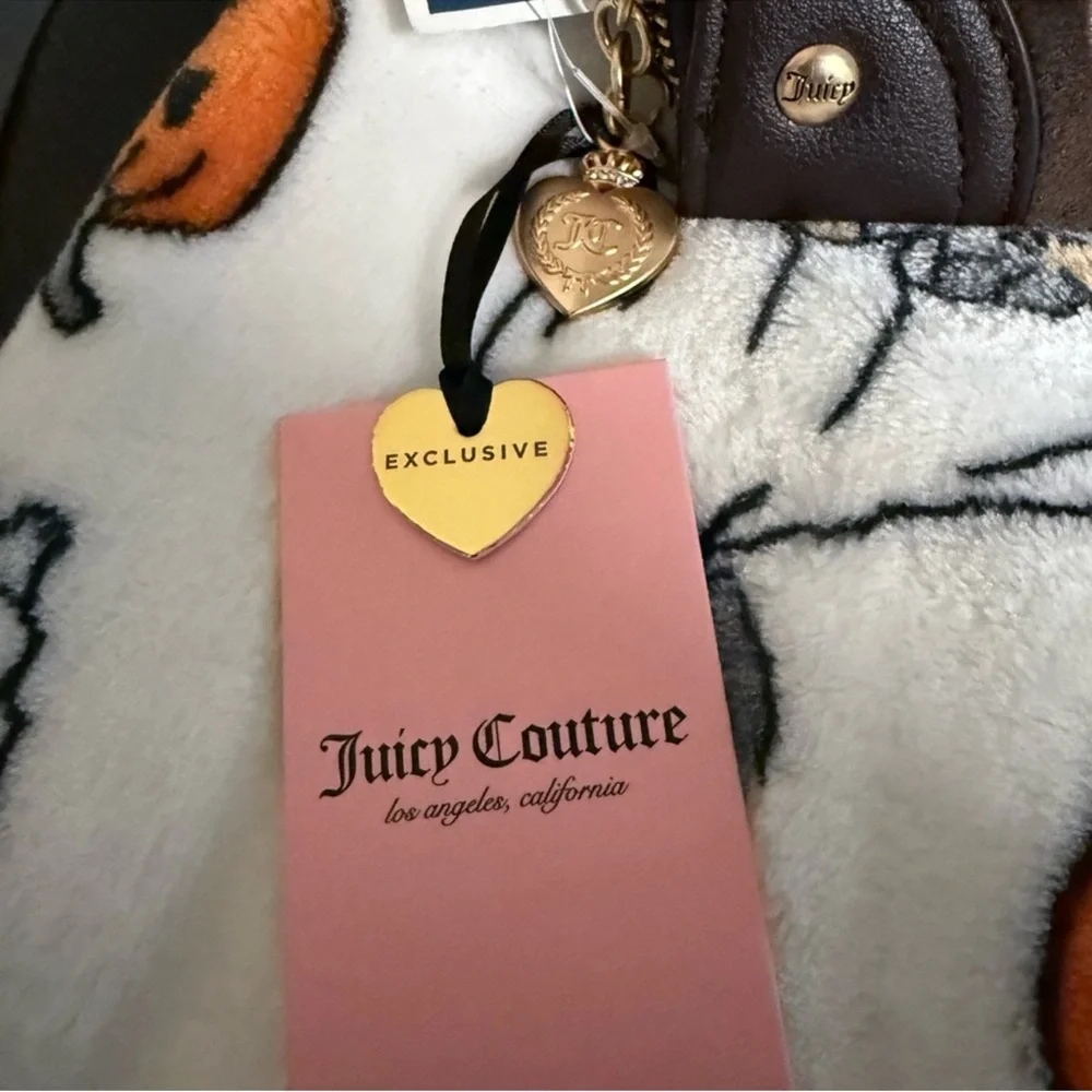 NWT The Key to Juicy Gusset Zip Around Wallet in Chocolate Brown - Picture 3 of 5